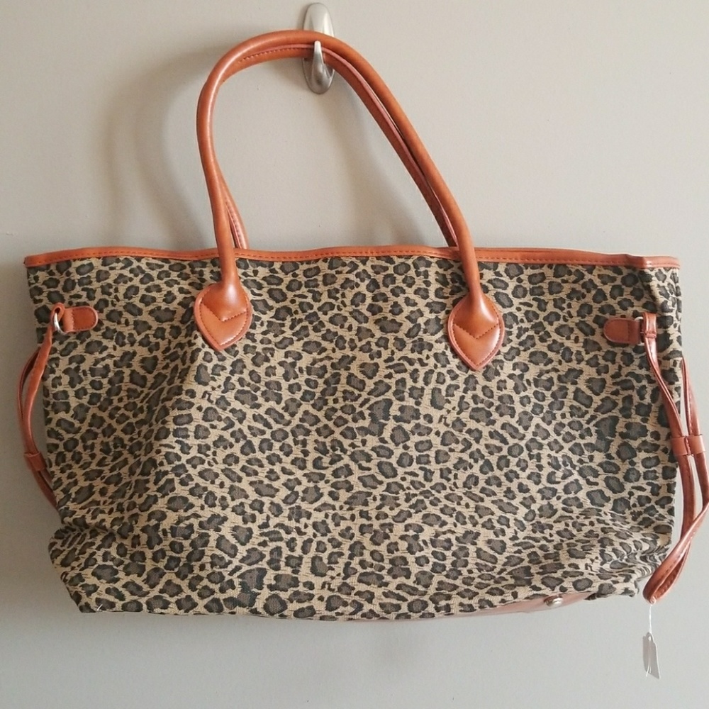 Leopard tote